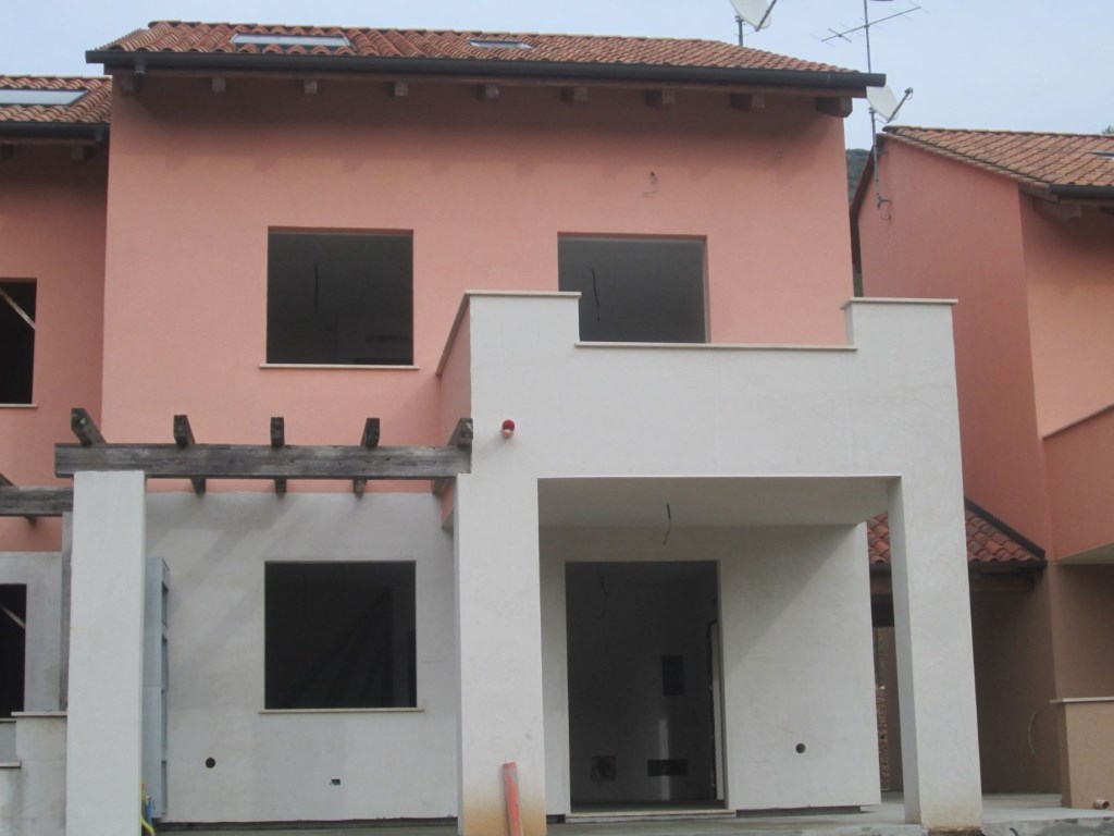 Villa in vendita ad Albenga via Raboa