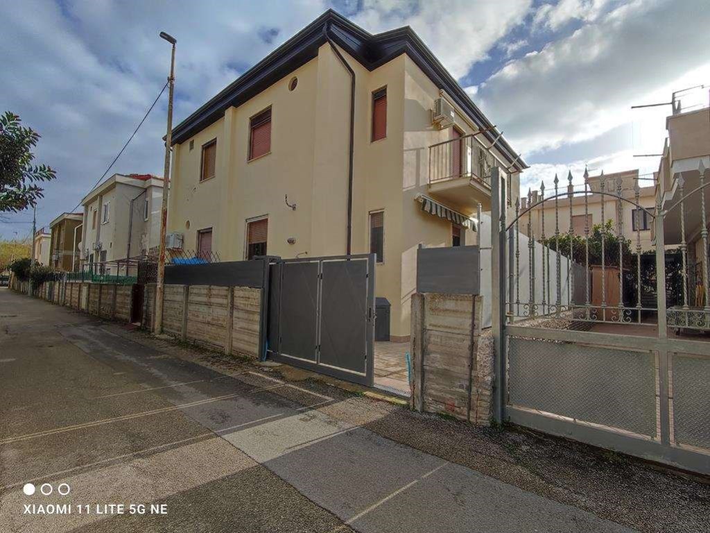 Appartamento in vendita ad Ascea via Lungomare Levante