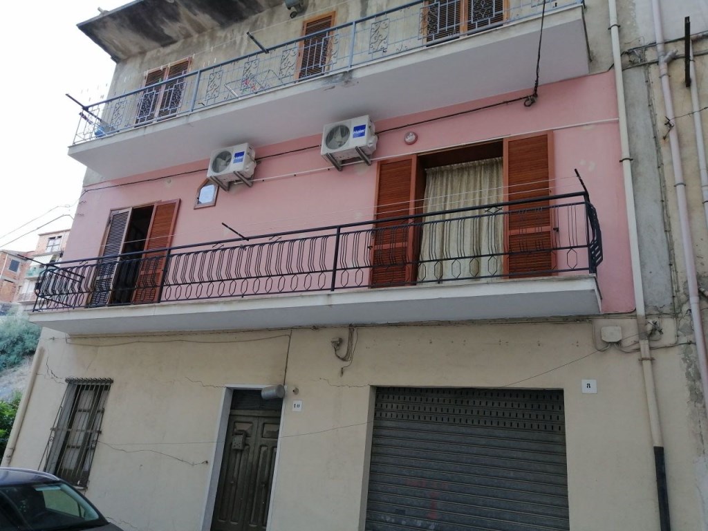Appartamento in vendita a Cassano all'Ionio vicolo V IV Novembre,