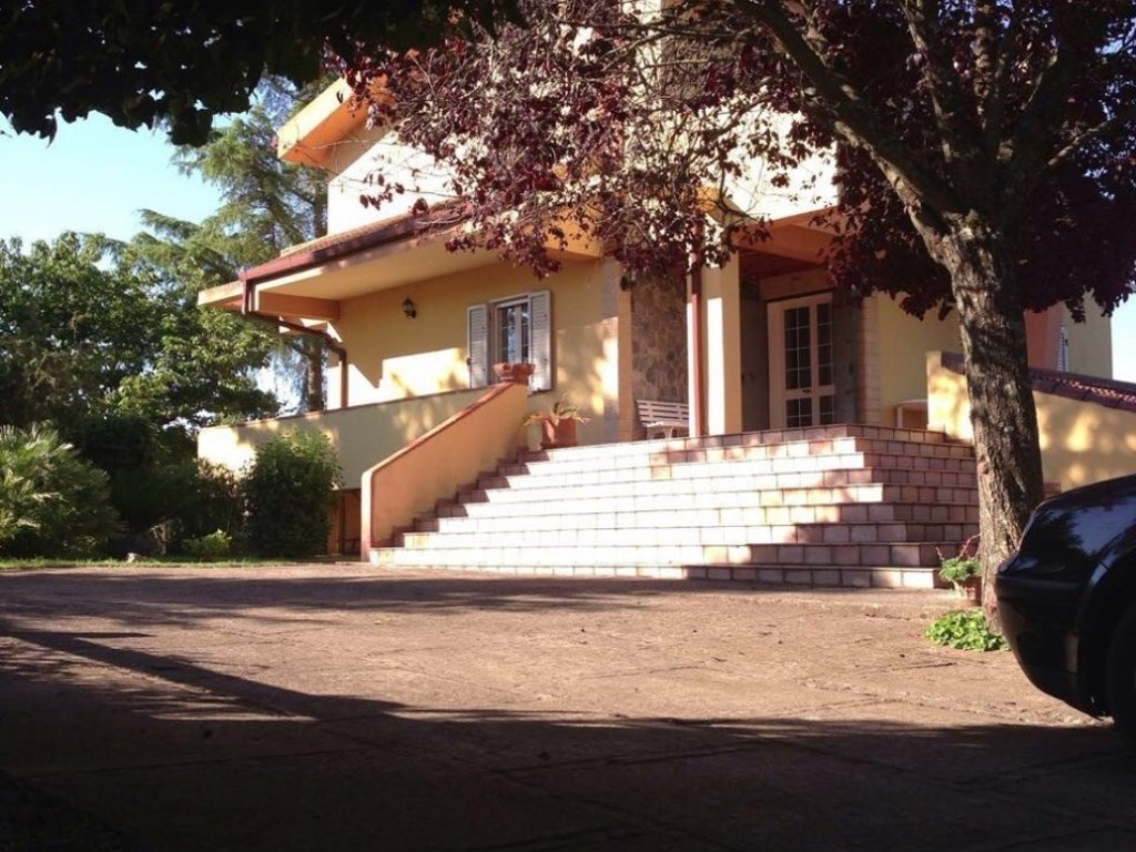 Villa in vendita a Castrovillari c.Da Salituri,
