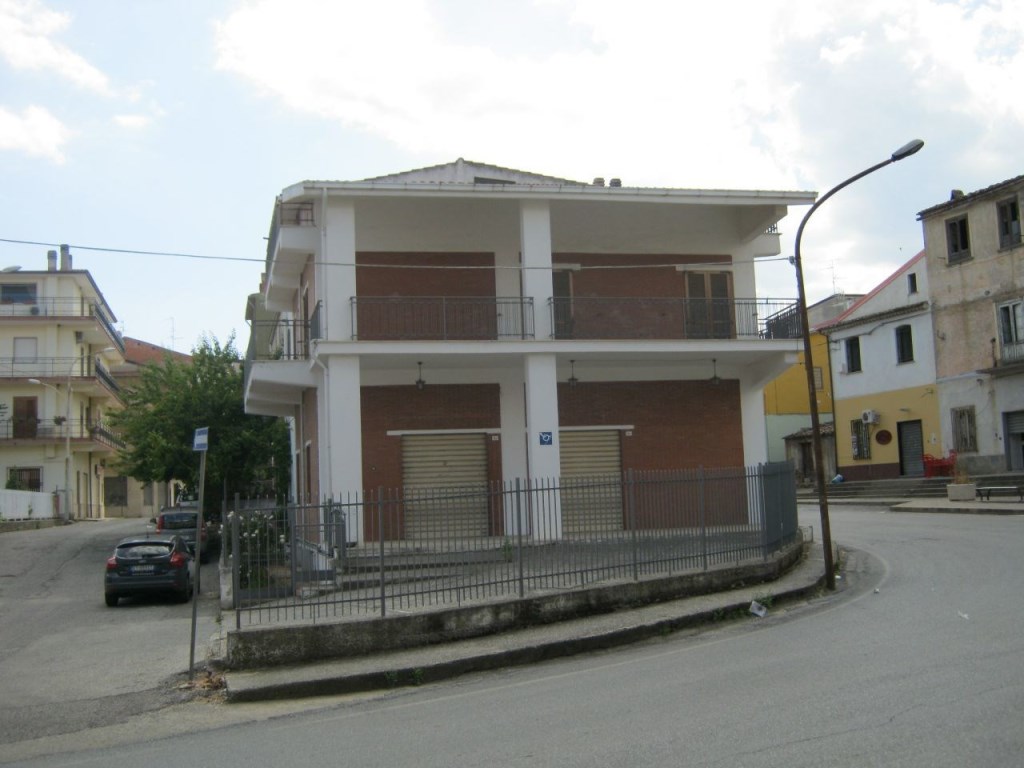 Porzione di Casa in vendita a Cassano all'Ionio via Marroncelli, 118
