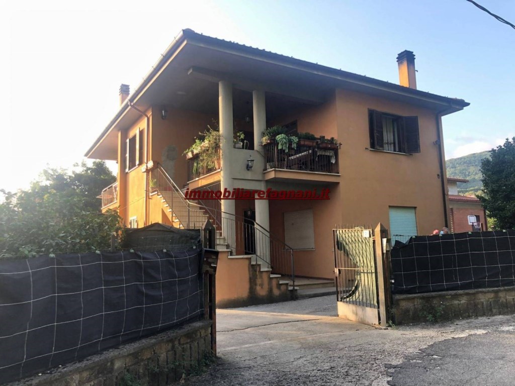 Appartamento in vendita a Velletri via Colle Caldara