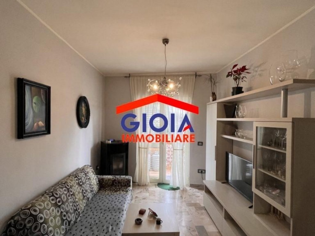 Appartamento in vendita a Mondragone via viviani 1
