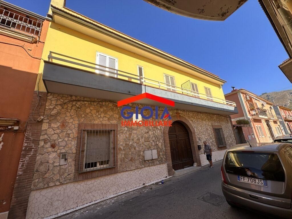 Appartamento in vendita a Mondragone via XXIV Maggio