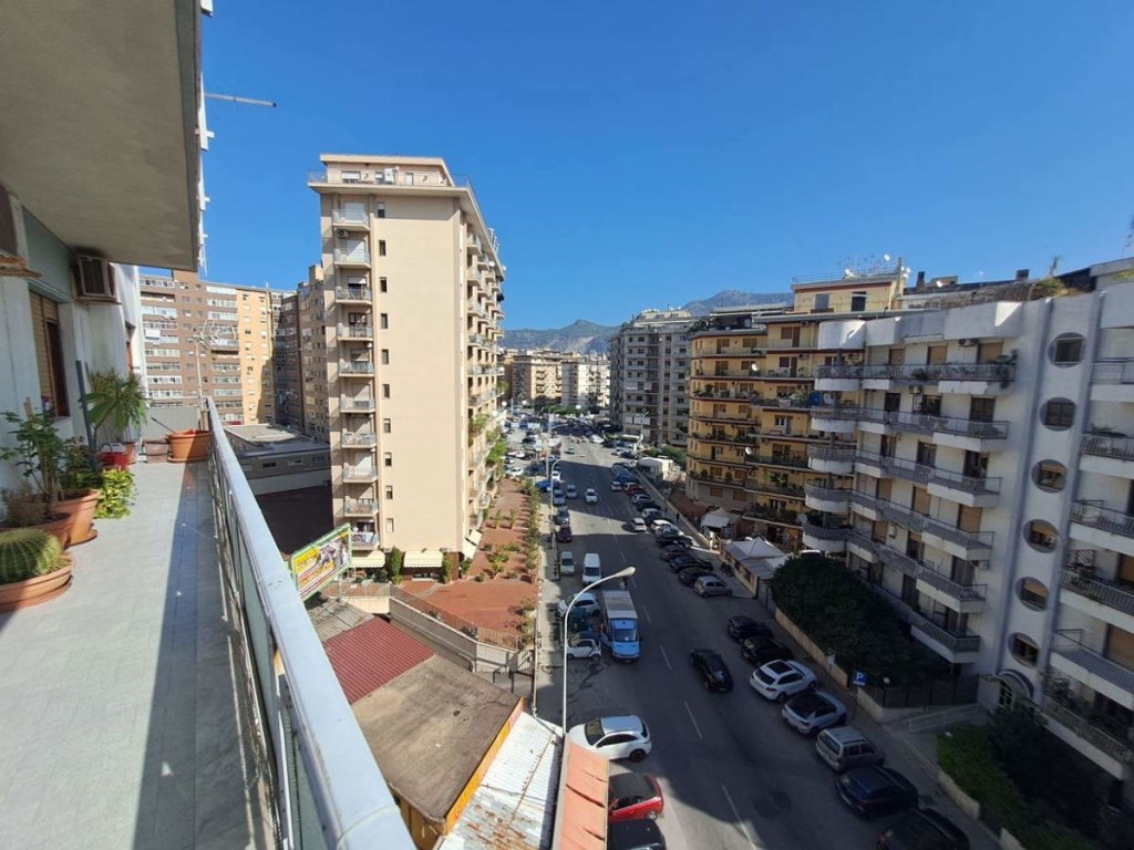 Appartamento in vendita a Palermo palermo Regione Siciliana nord-ovest,4365