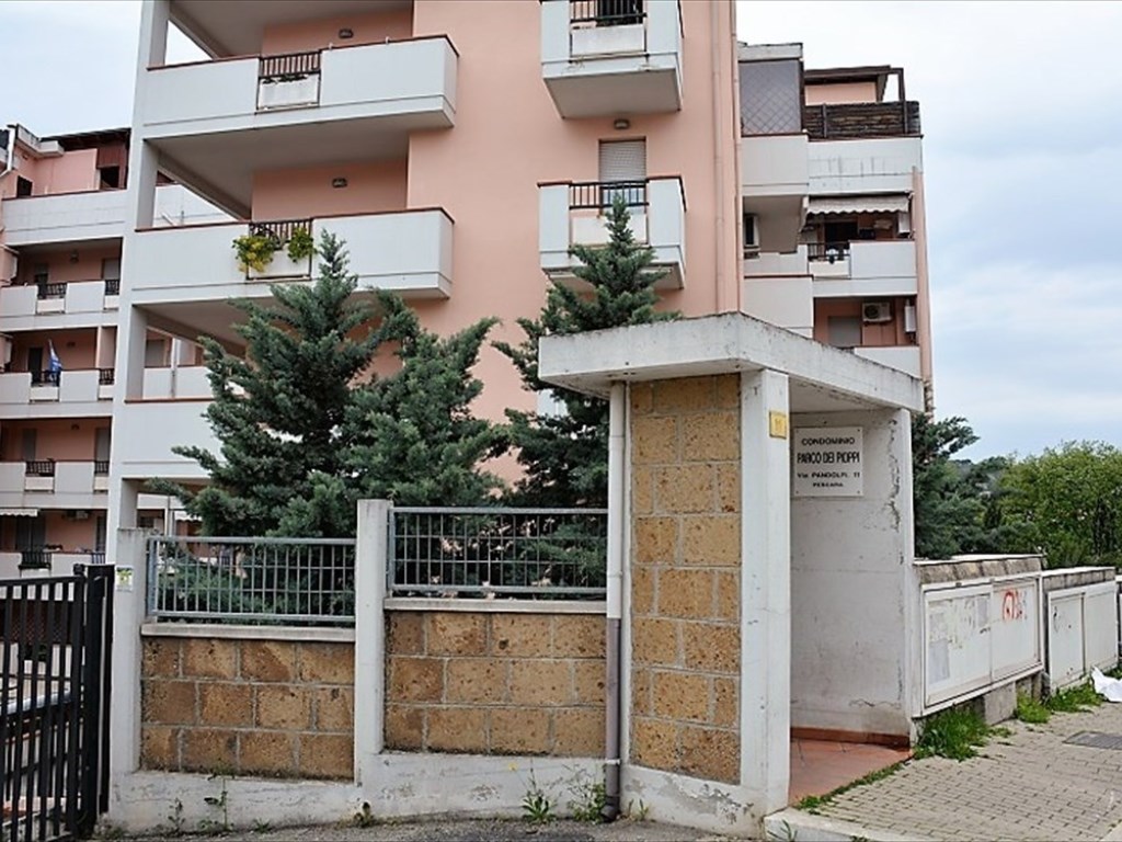 Appartamento in vendita a Pescara via Pandolfi 11