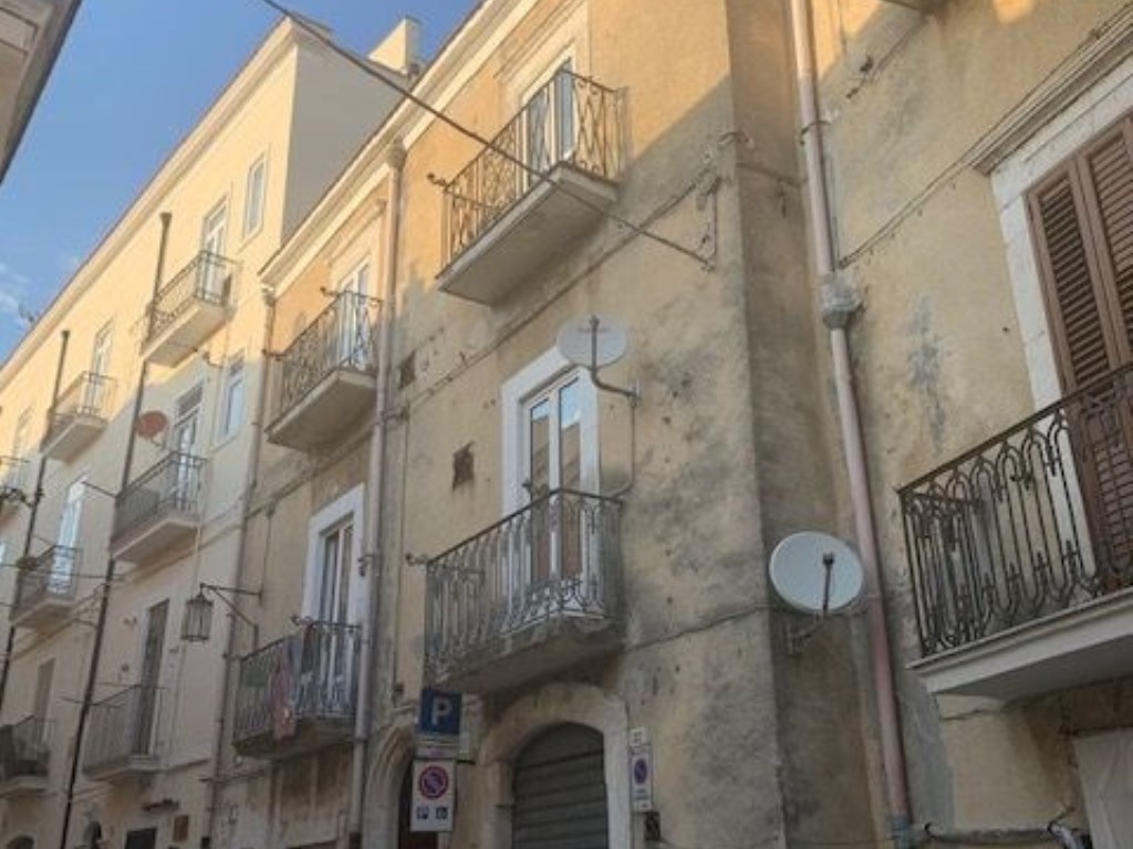 Casa Indipendente in vendita a Monte Sant'Angelo via Verdi 22