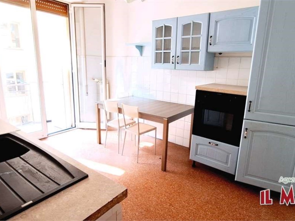 Appartamento in vendita a Genova via San Remo 219