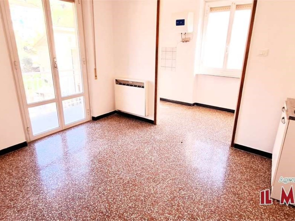 Appartamento in affitto a Campomorone via Alcide de Gasperi