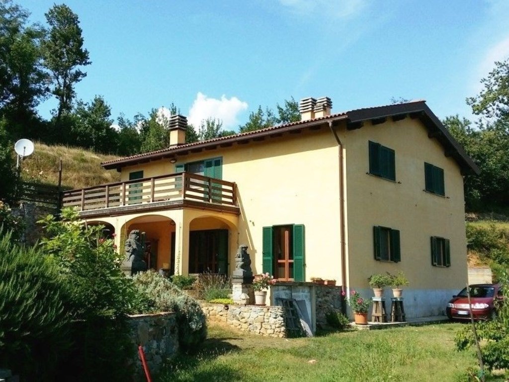 Casa Indipendente in vendita ad Altare località Fugo
