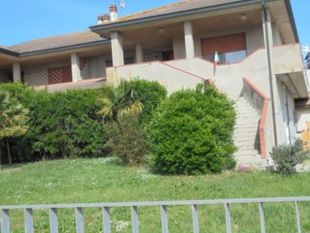 Porzione di Casa in vendita a Riva del Po