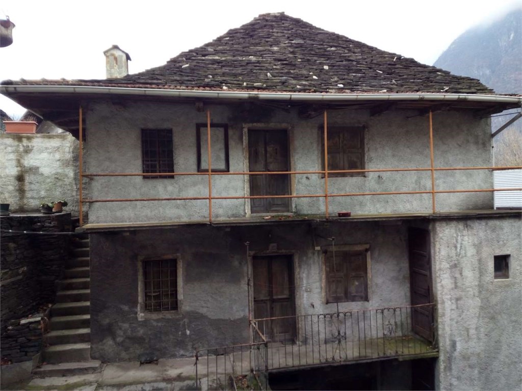 Casa Indipendente in vendita a Ornavasso migiandone