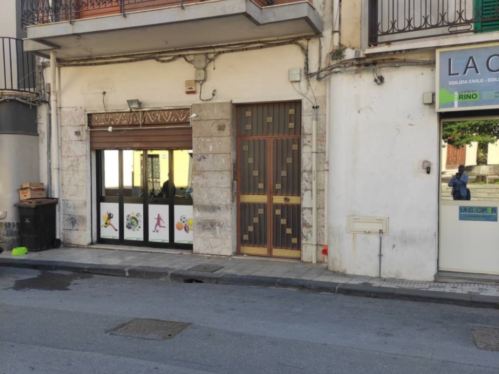 Negozio in affitto a Messina via Consolare Valeria - Tremestieri 248