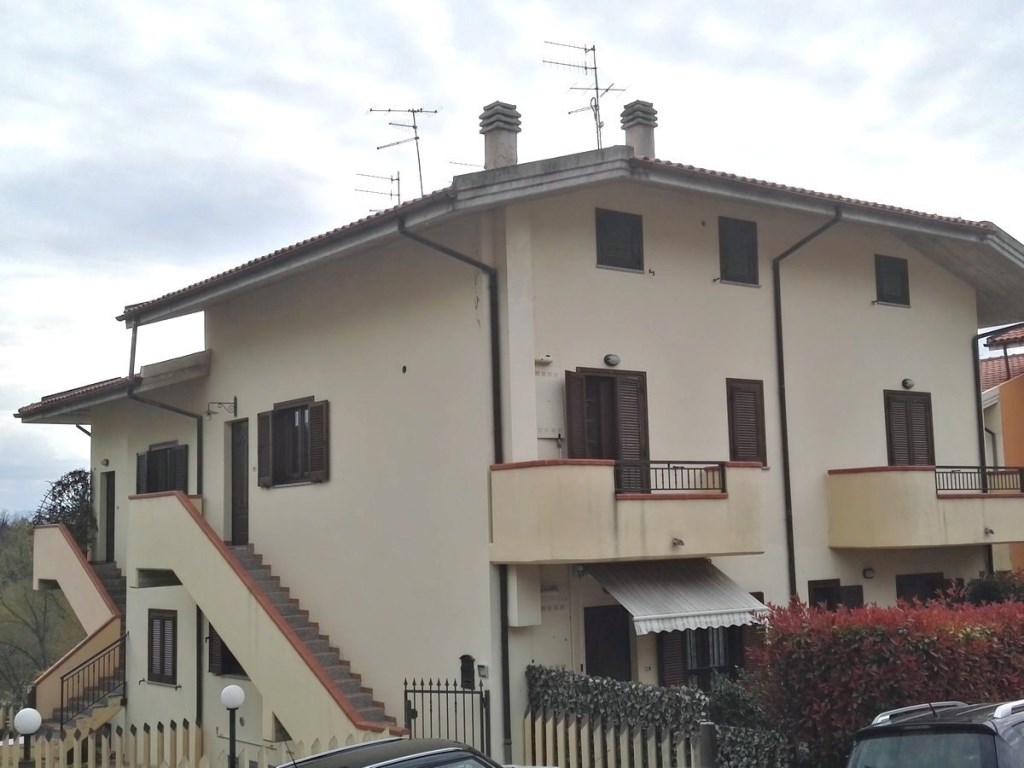 Appartamento in vendita a Penne via Acquaventina, 580