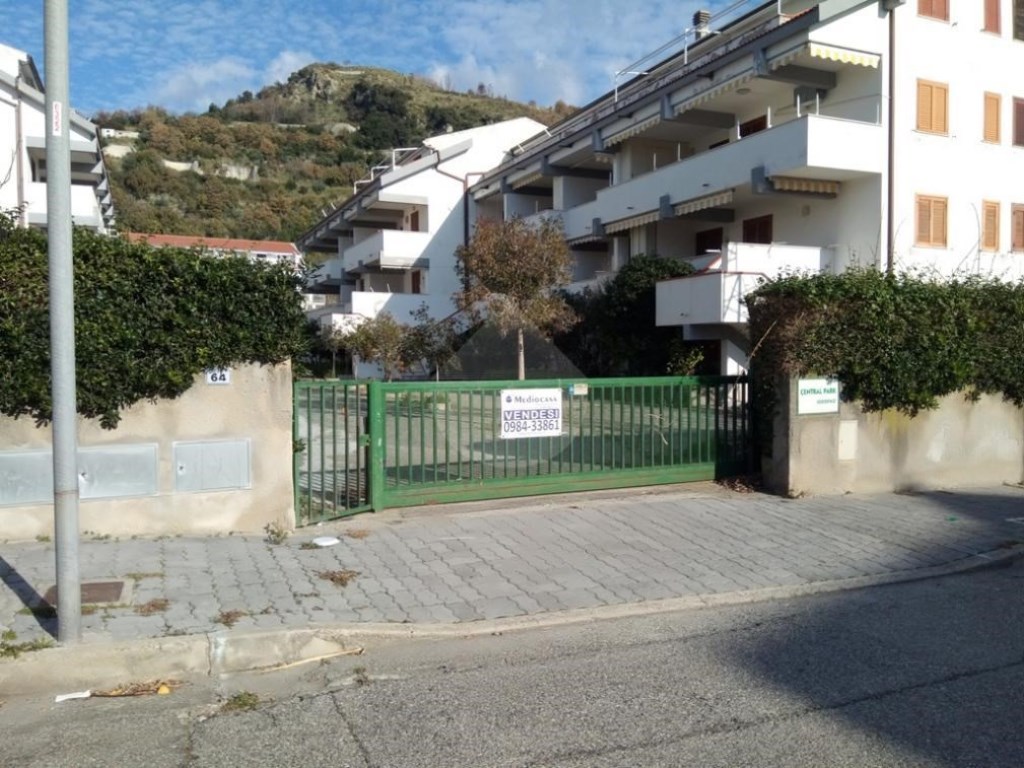 Appartamento in vendita a Guardia Piemontese viale Aldo Moro,