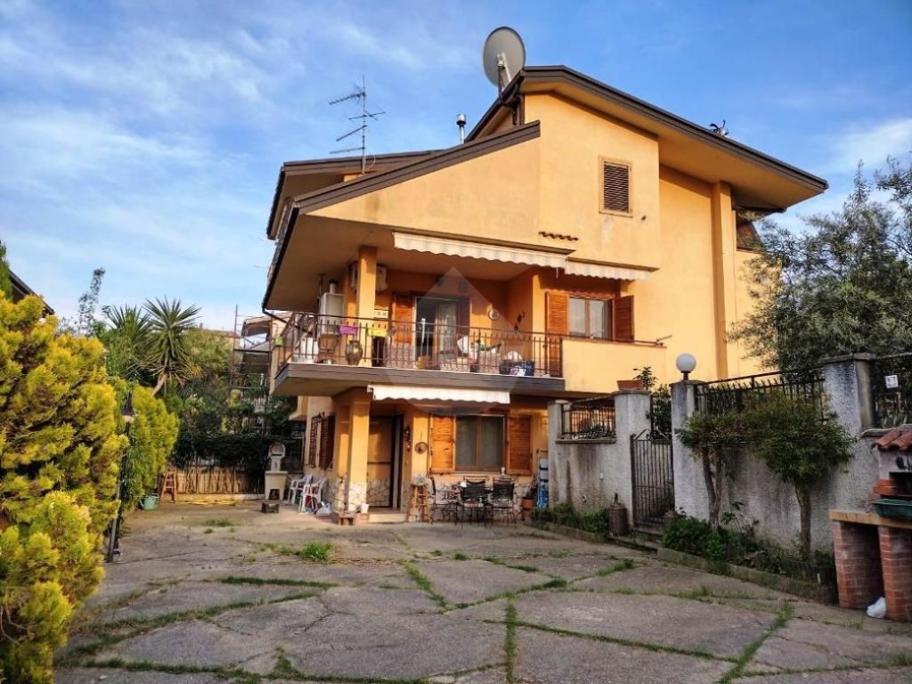 Casa Semindipendente in vendita a Mendicino contrada pasquali,