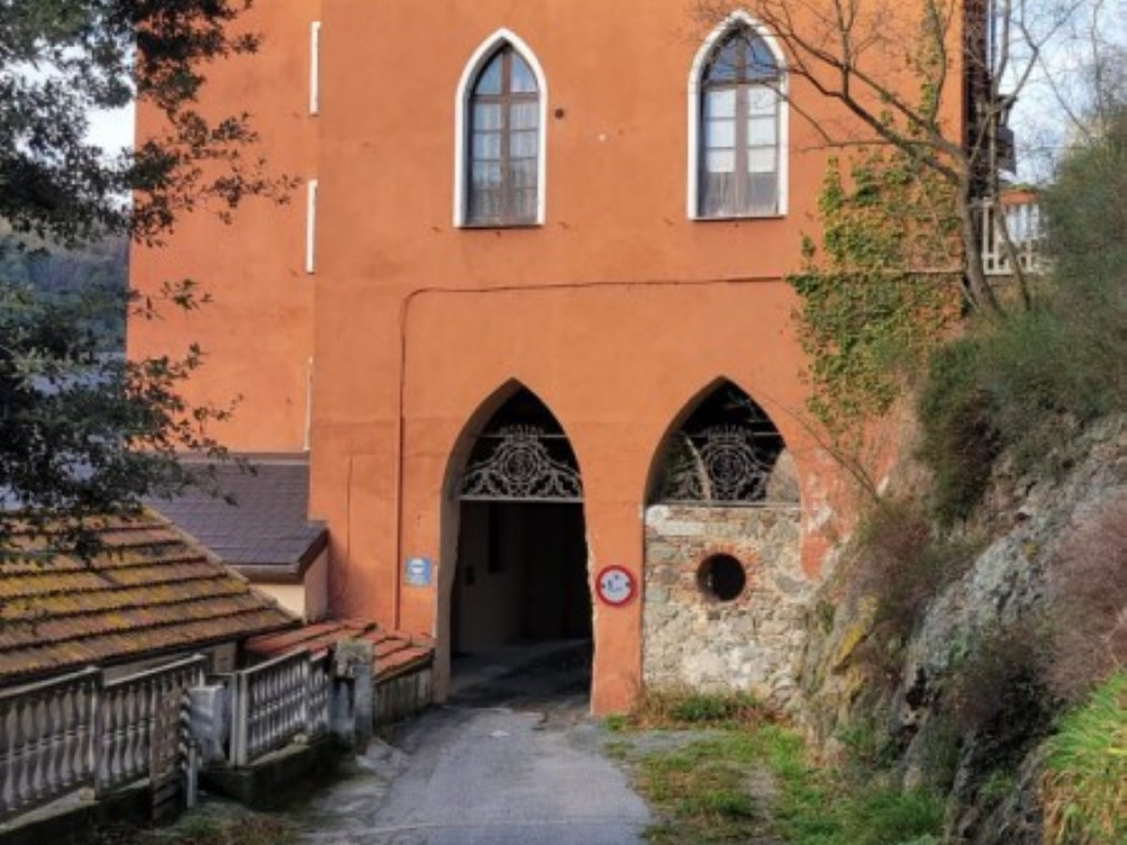 Appartamento in vendita a Savona via Cimavalle