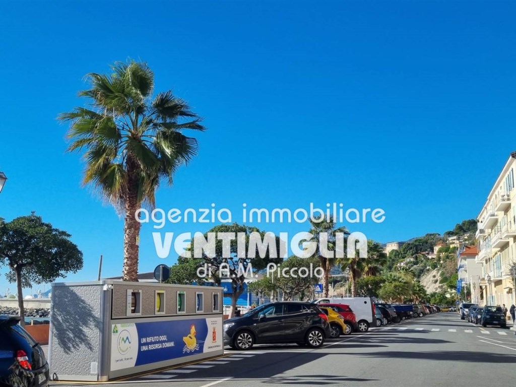 Appartamento in vendita a Ventimiglia passeggiata Guglielmo Marconi