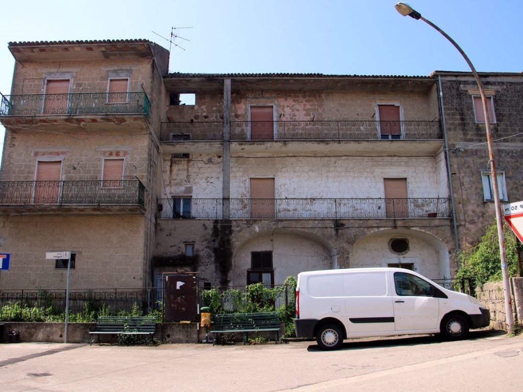Casa Indipendente in vendita a Dugenta