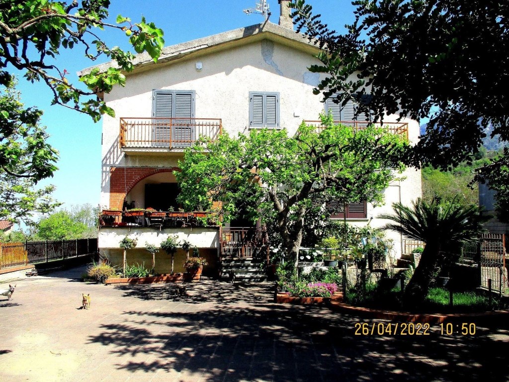 Villa in vendita a Frasso Telesino