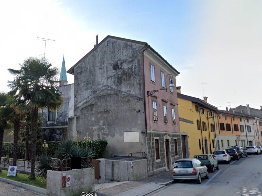 Casa Indipendente in vendita a Udine via Tiberio Deciani 52, Udine