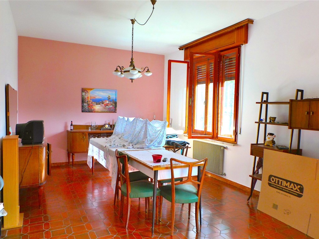 Casa Indipendente in vendita a Lusevera frazione Vedronza 19, Lusevera