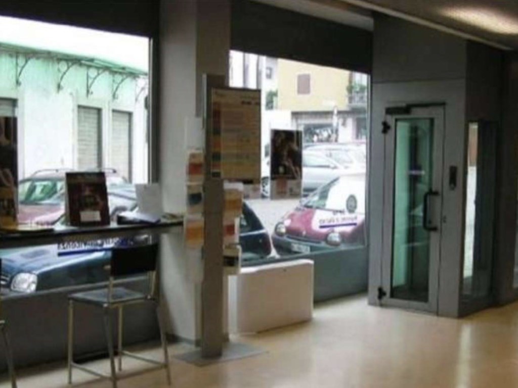 Ufficio in affitto a Tarcento via Garibaldi 5, Tarcento
