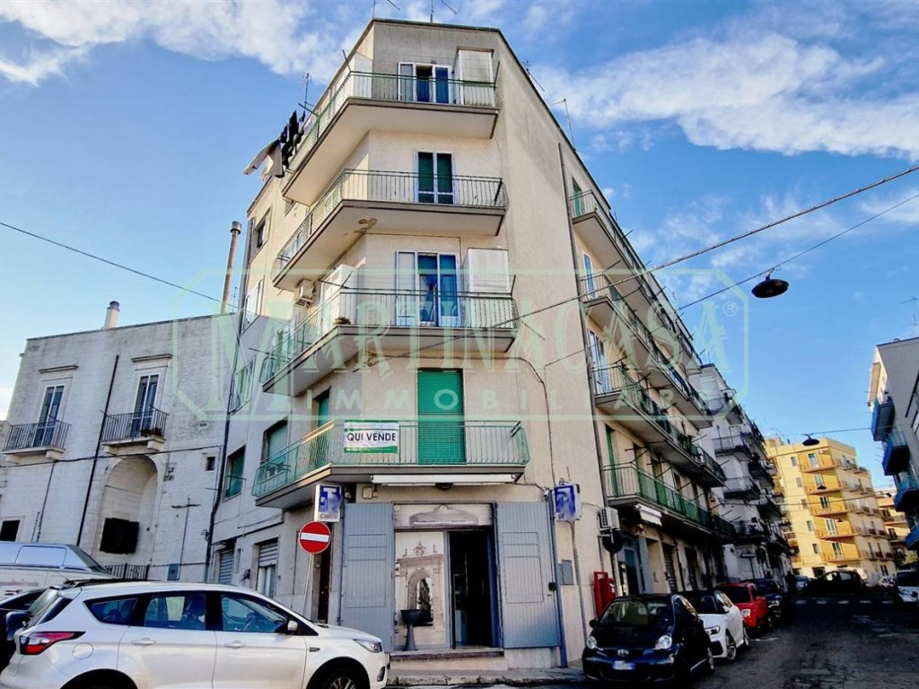 Appartamento in vendita a Martina Franca via De Amicis 3