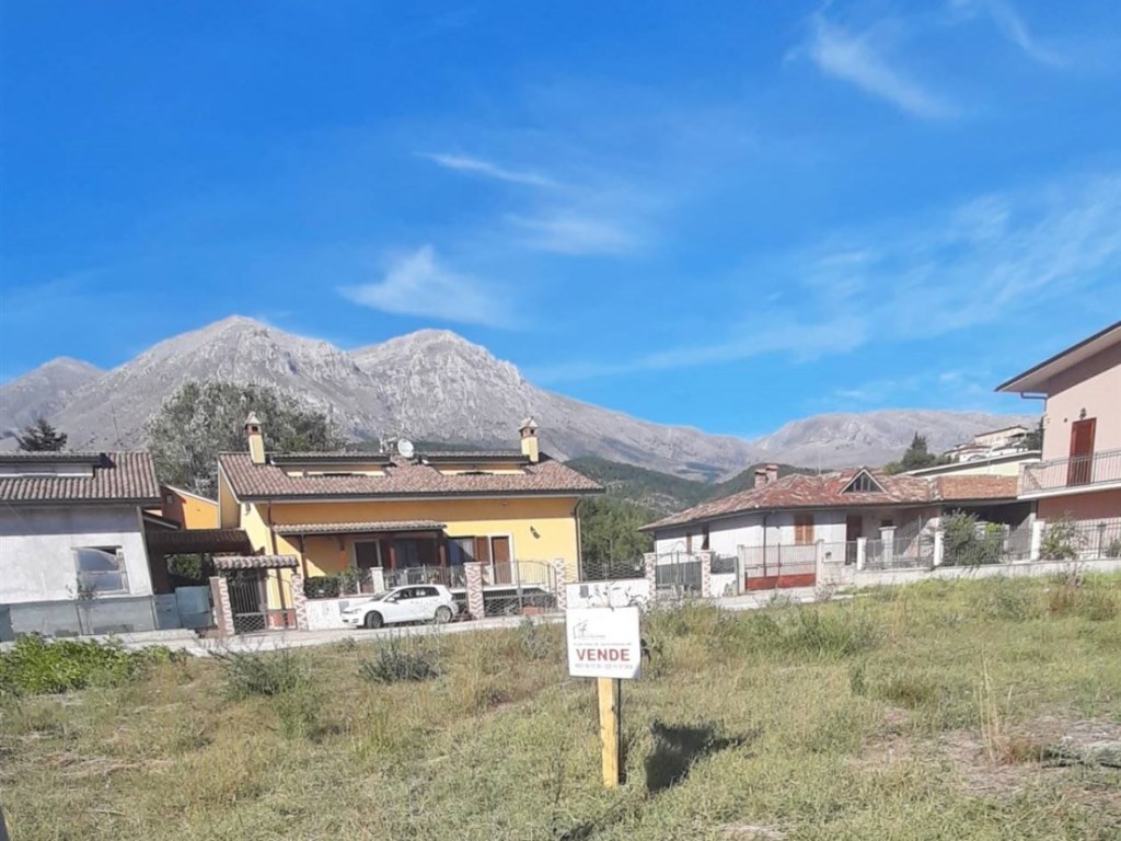 Terreno Edificabile in vendita a Magliano de' Marsi via Cretarolo seconda