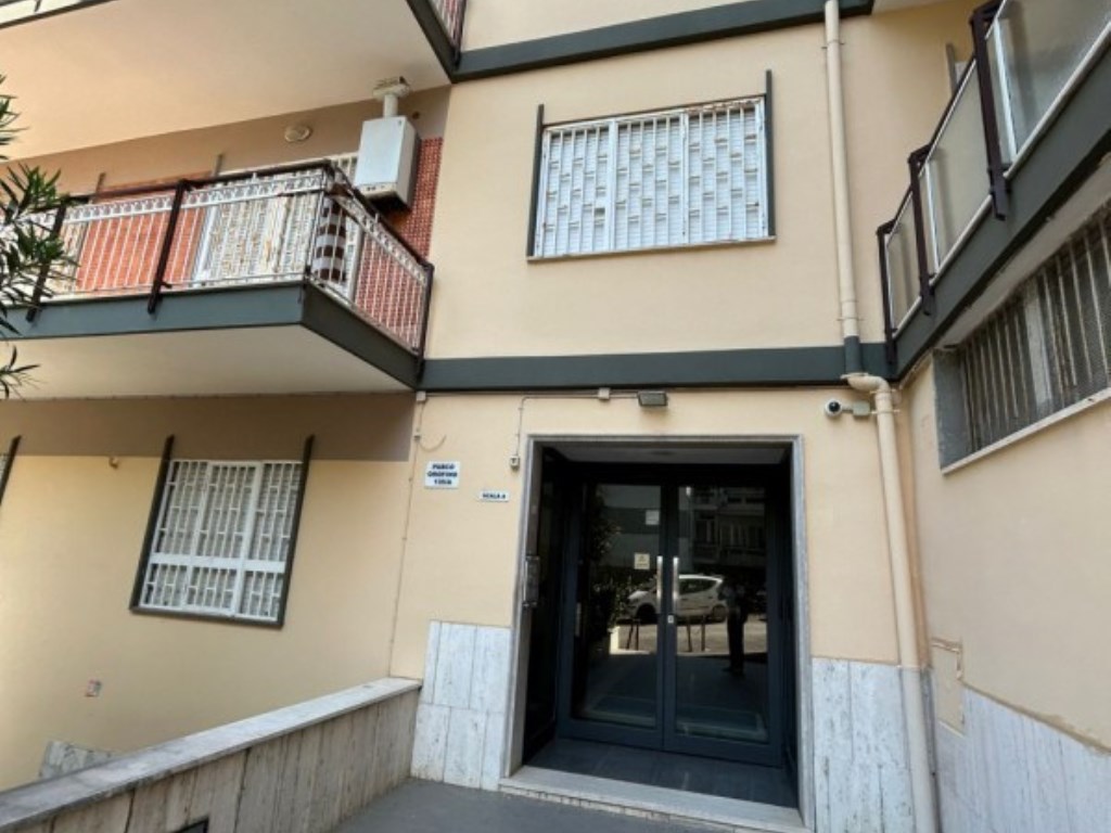Appartamento in vendita a Napoli via Domenico Fontana 133