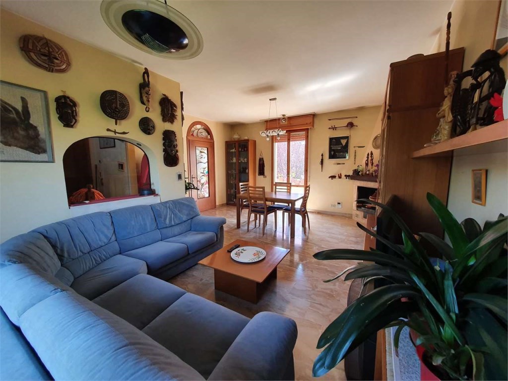 Villa a Schiera in vendita a Modena viale XXII Aprile