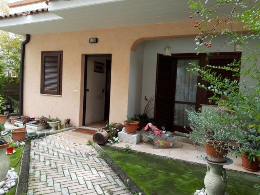 Villa a Schiera in vendita a Sulmona