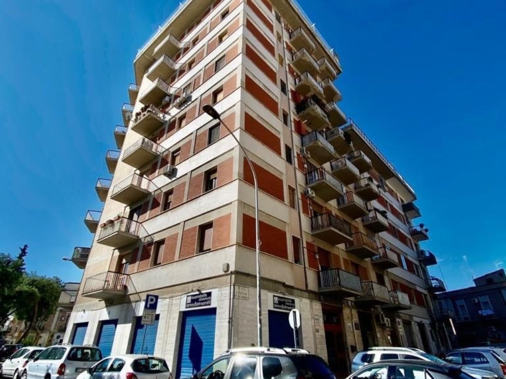 Appartamento in vendita a Foggia via pestalozzi 30