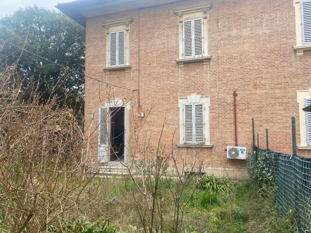 Porzione di Casa in vendita a Siena san Prospero, 53100