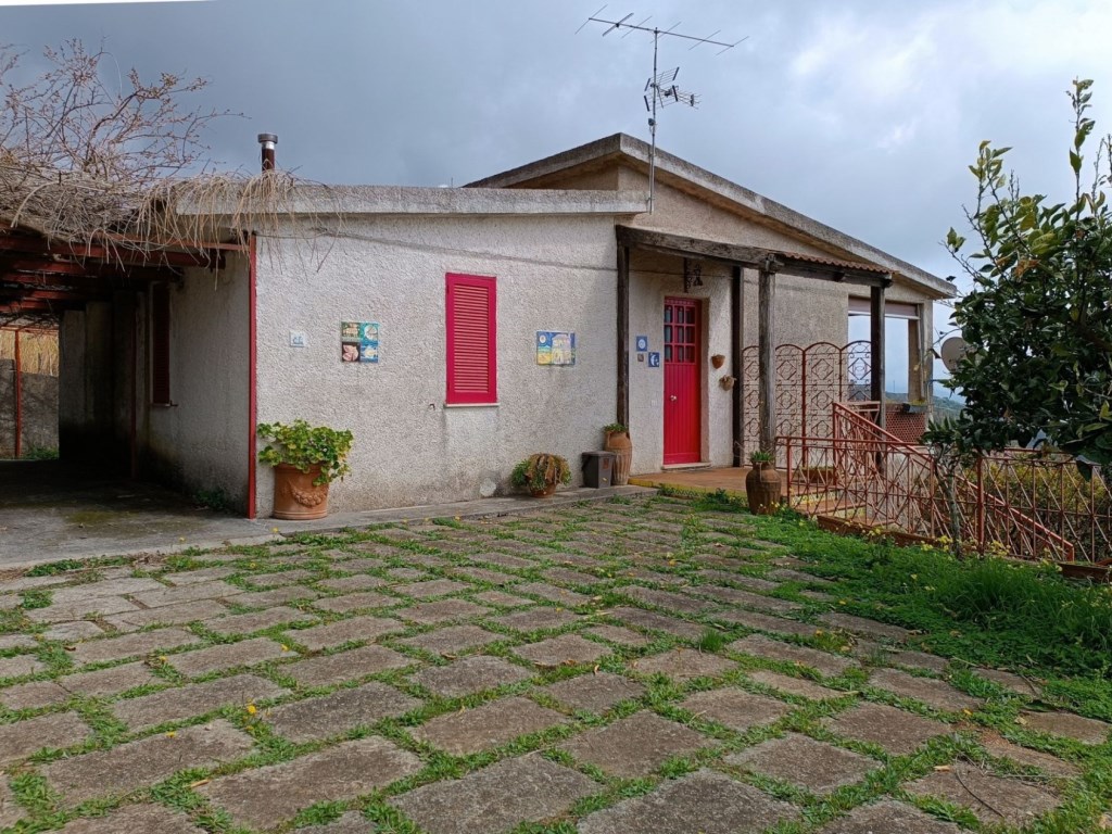 Casa Indipendente in vendita a Bonifati contrada Timpone