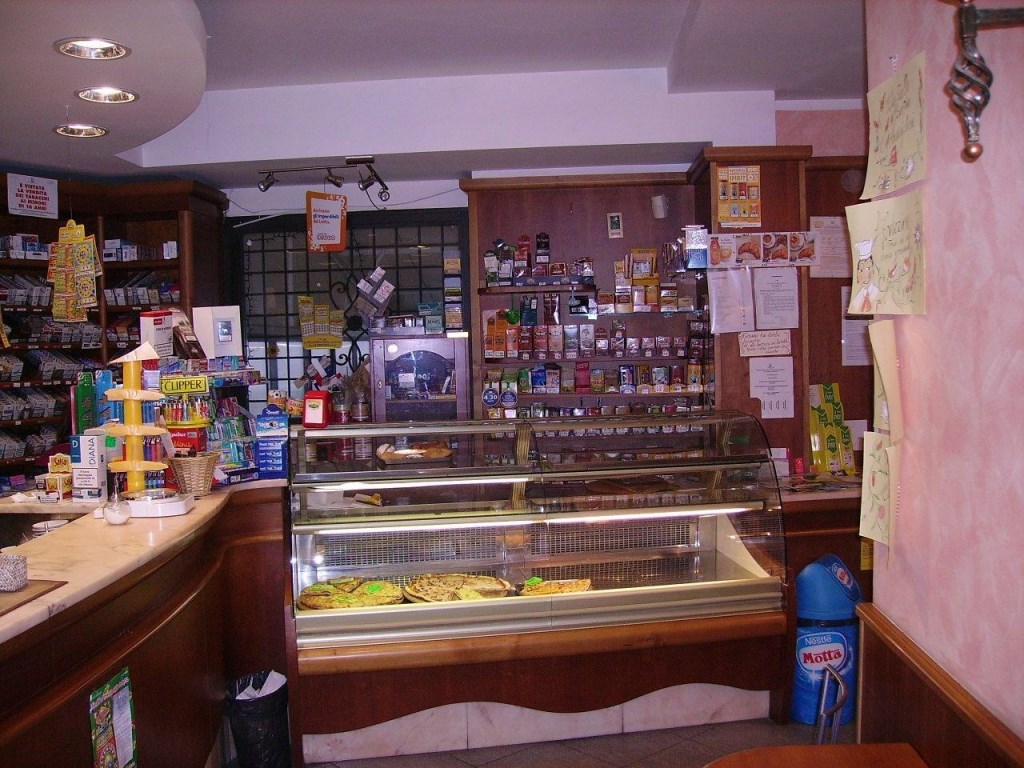 Bar/Tabacchi in vendita a Pistoia