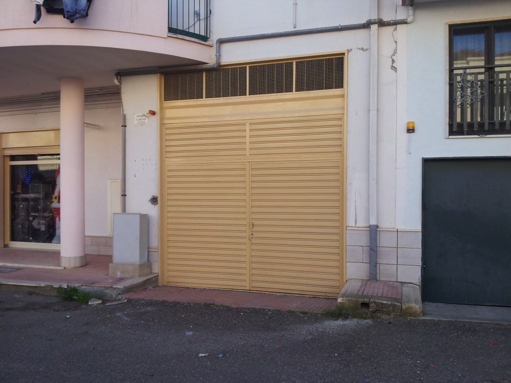 Garage in vendita a Bernalda via Savonarola