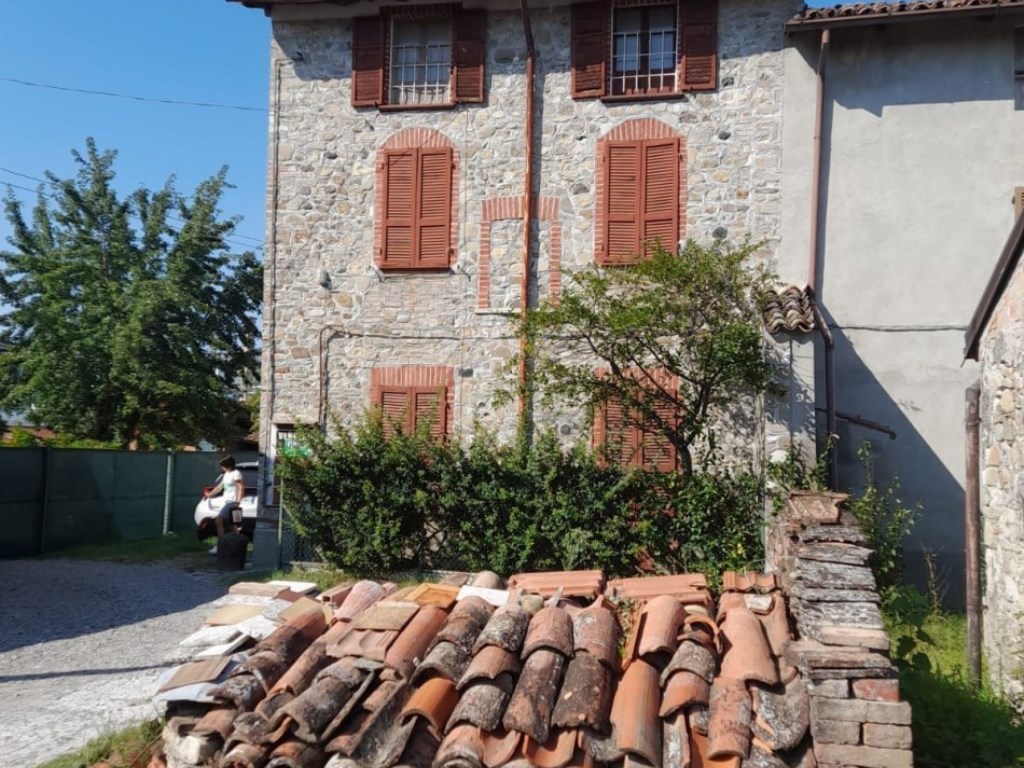 Casa Semindipendente in vendita a Vigolzone via celaschi