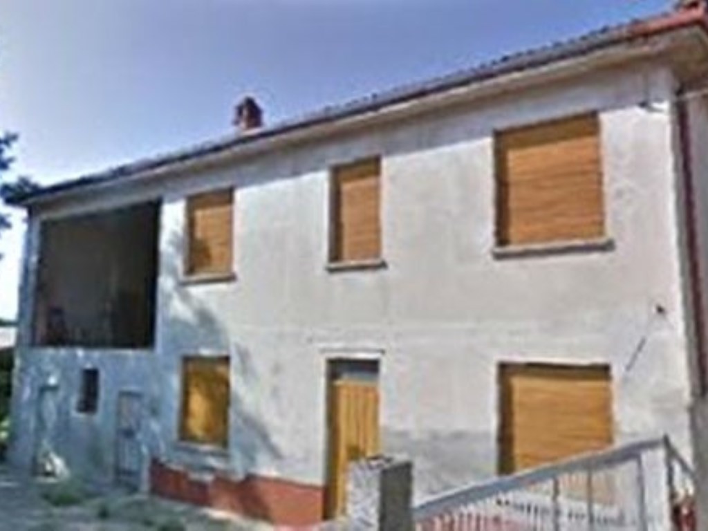Casa Indipendente in vendita a Mezzana Bigli via messora