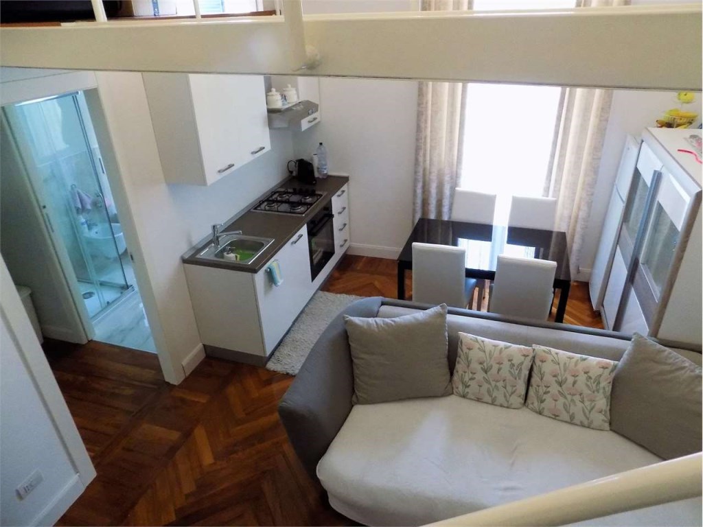Appartamento in affitto a Varese via Morosini 17