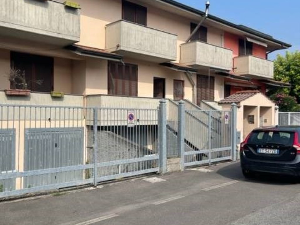 Villa a Schiera in vendita a Brembio via Falcone e borsellino 9