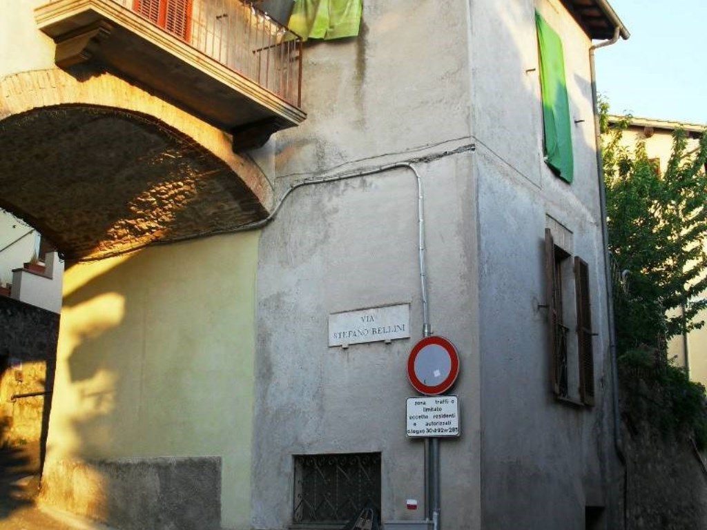 Casa Indipendente in vendita a Terni via Angelo Cesi