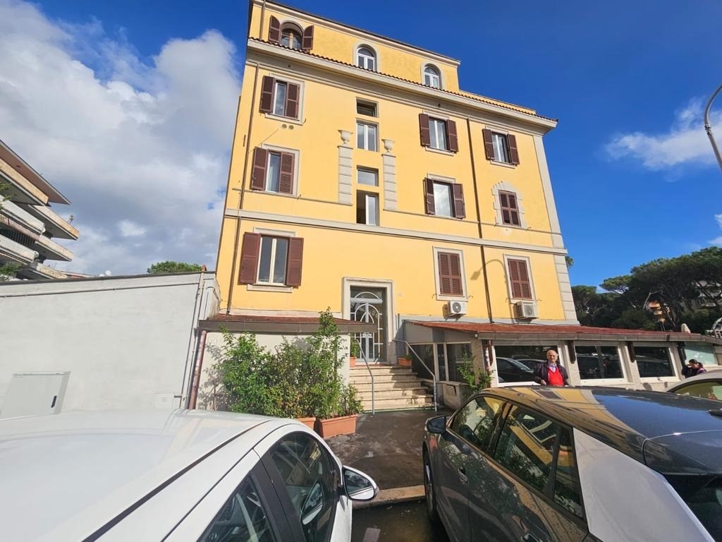 Appartamento in vendita a Roma via Flaminia