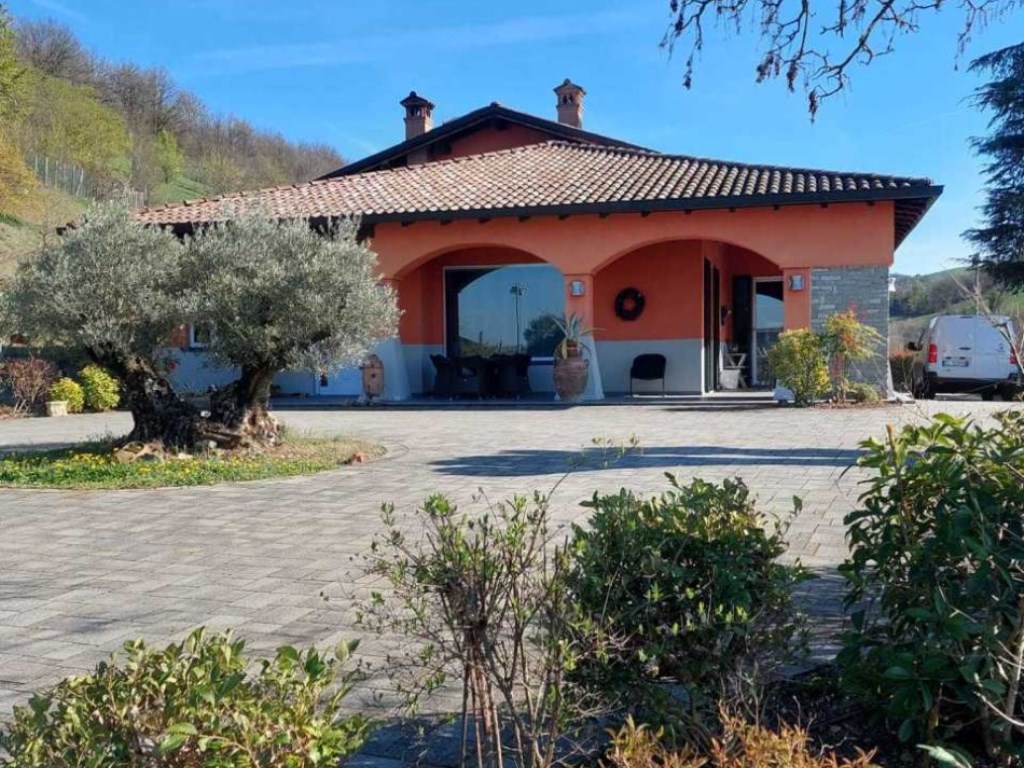 Villa in vendita a Fornovo di Taro
