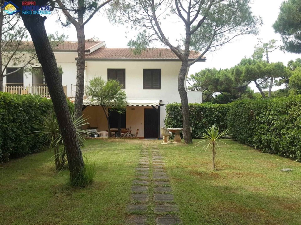 Villa in vendita a Sessa Aurunca via del roveto