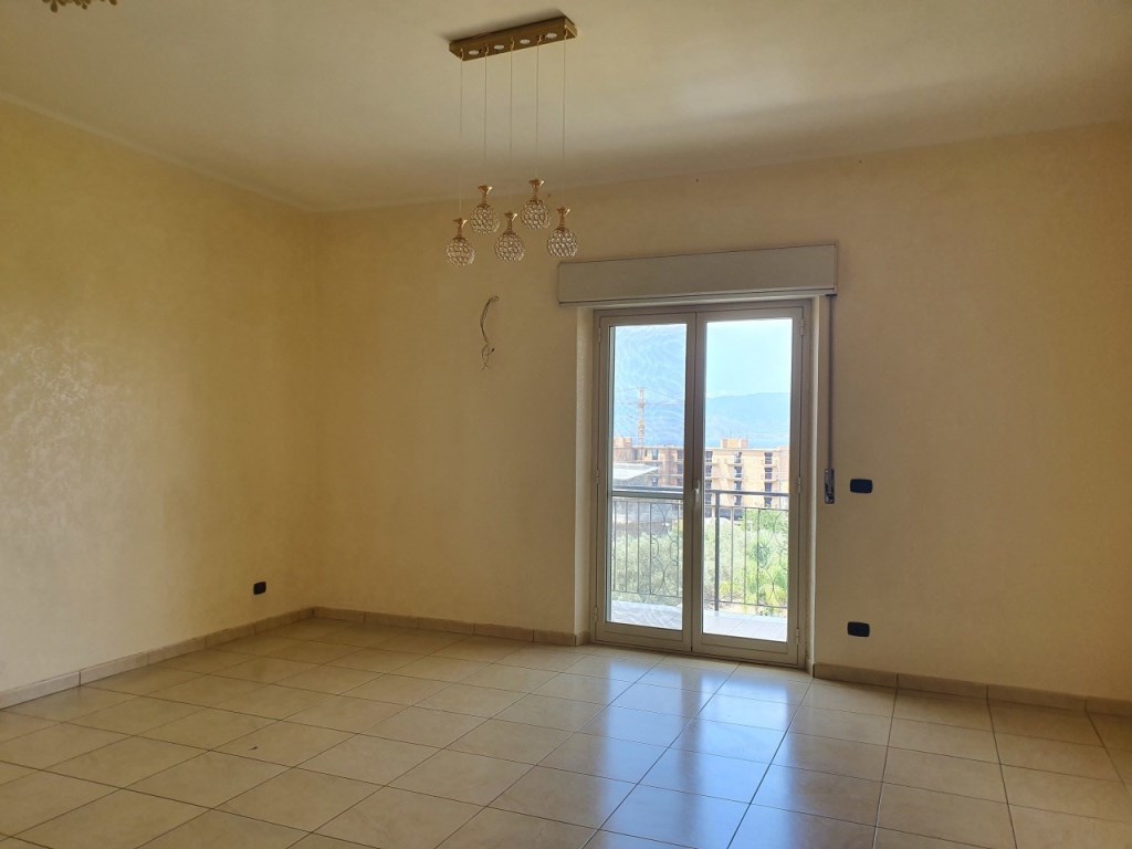 Appartamento in vendita a Reggio di Calabria contrada Figurella, 109
