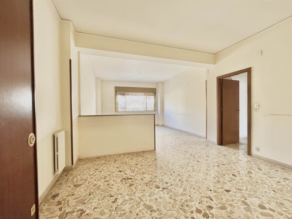 Appartamento in vendita a Palermo via Paolo emiliani Giudici