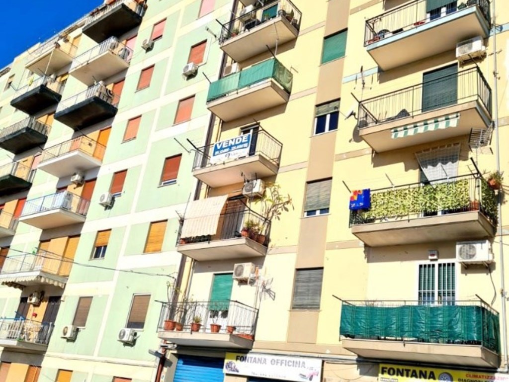 Appartamento in vendita a Palermo palermo Stazzone,13