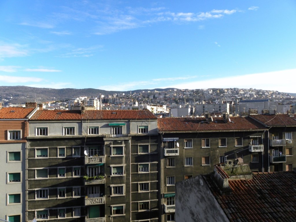 Appartamento in vendita a Trieste via molino a vento 4