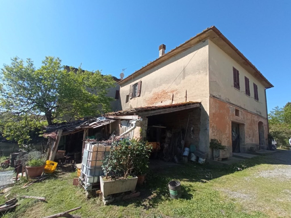 Casa Semindipendente in vendita a Lajatico